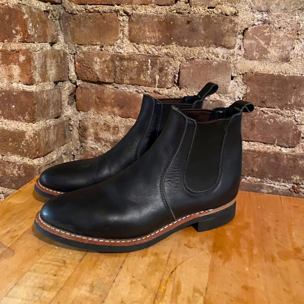 Red Wing Black Chelsea Boots size 6.5 Redwing